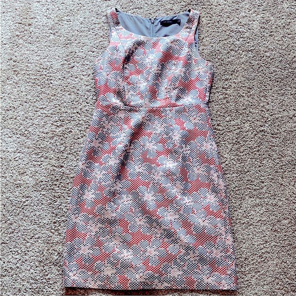 The Limited Dress Size 6 Cocktail Dress Sleeveless